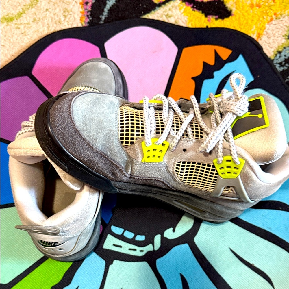Nike Air Jordan Men’s “Cool Gray 4’sSneakers with Yellow Accents no box